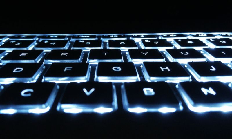 Top 5 trackerblockers: zo word je online niet gevolgd