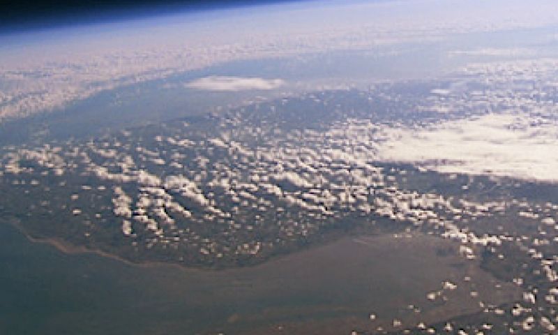 Smartphone in baan om de aarde