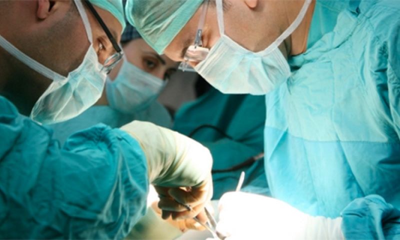 Artsen appen verwondingen, mag dat? En kan het anders?