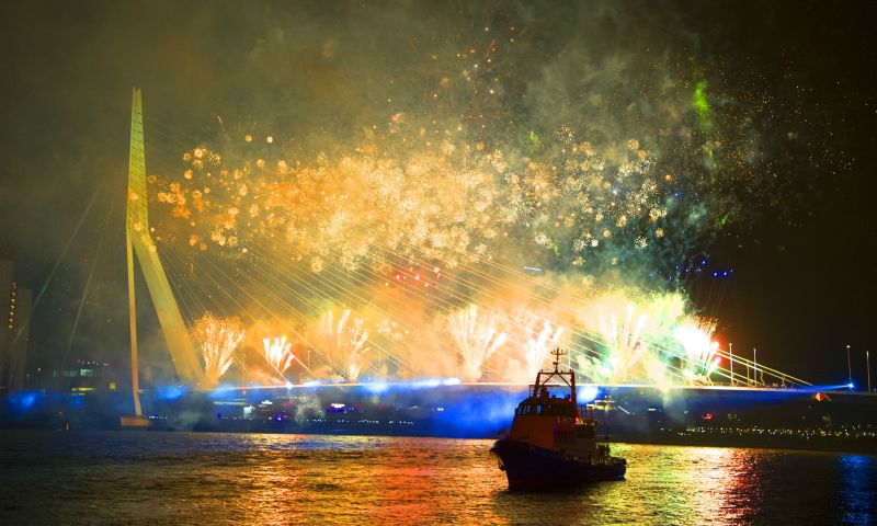 Bol.com haalt vuurwerk van site na waarschuwing