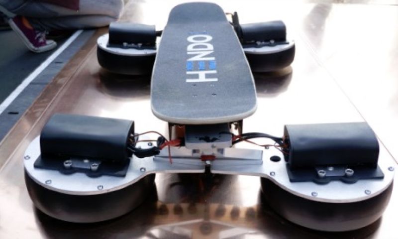 Nieuwe Hendo-hoverboard is gaaf, maar je kunt 'm niet kopen
