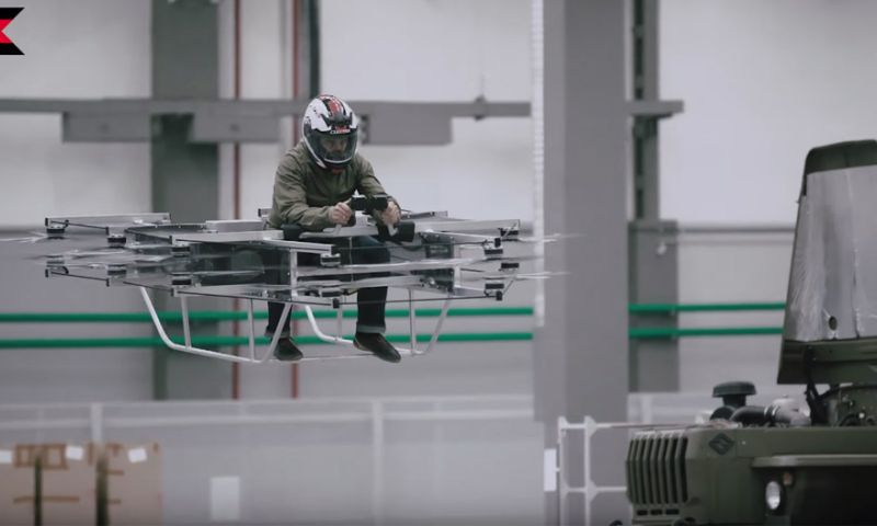 Aan deze hoverbike werkt Kalashnikov (van het AK-47 geweer)