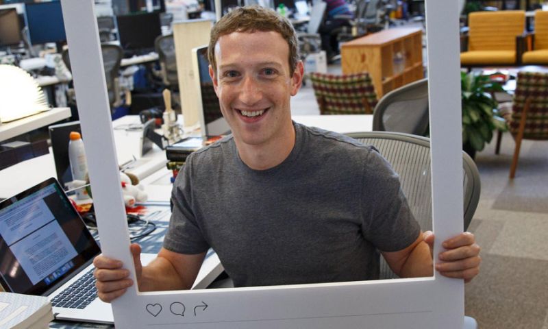 Mark Zuckerberg houdt gluurders op afstand met tape