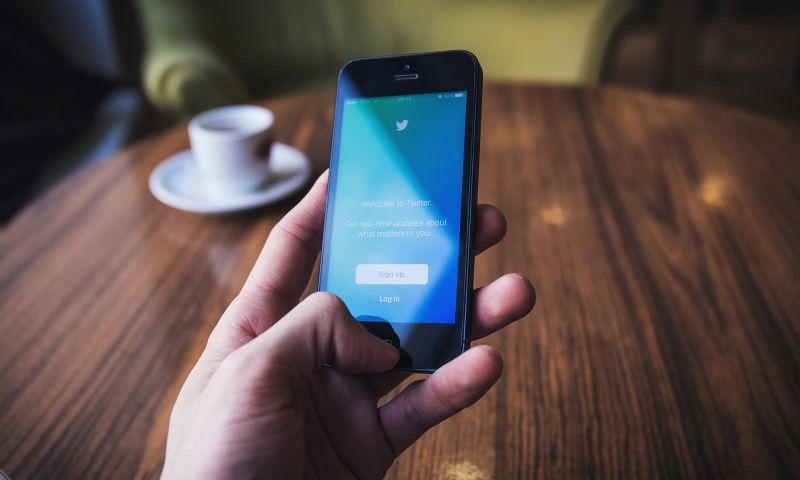 Twitter gaat vertellen welke gebruikers voor de overheid werken