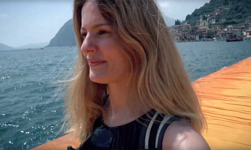 Vlog: Miriam loopt over water op Christo's drijvende pier