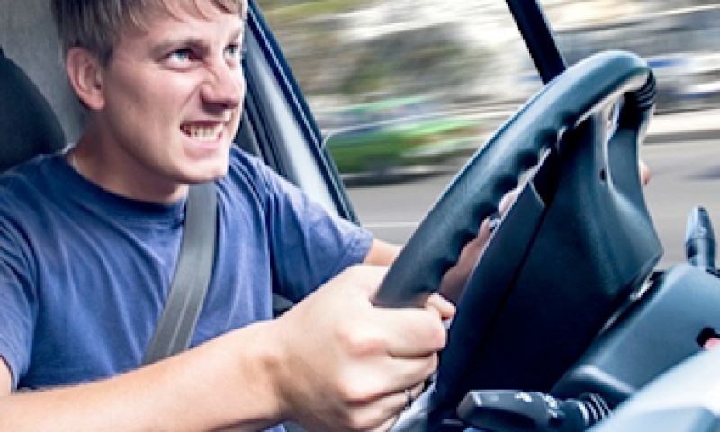 Verzekeraar houdt rijgedrag via app in de gaten