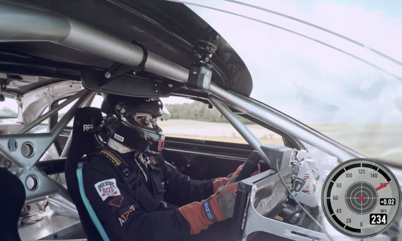 Video: nieuwe elektrische auto haalt 378 km/u