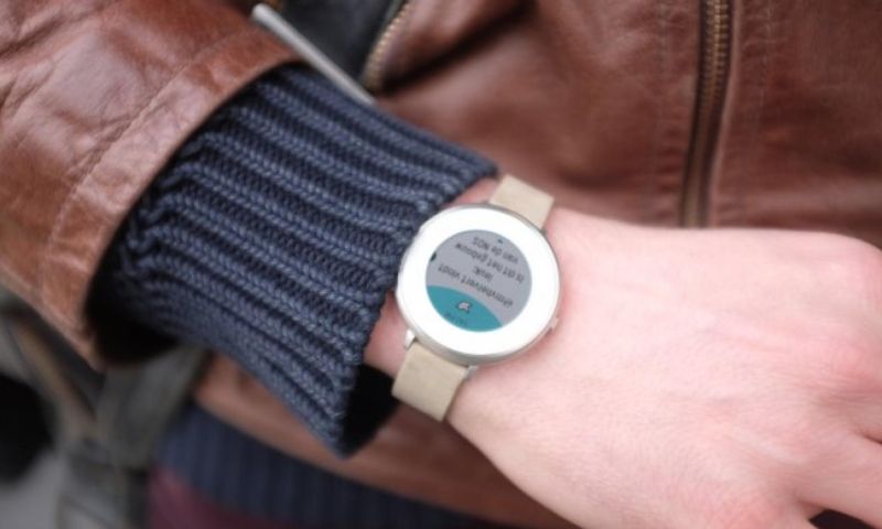 Pebble verlaagt prijzen bij lancering ronde versie