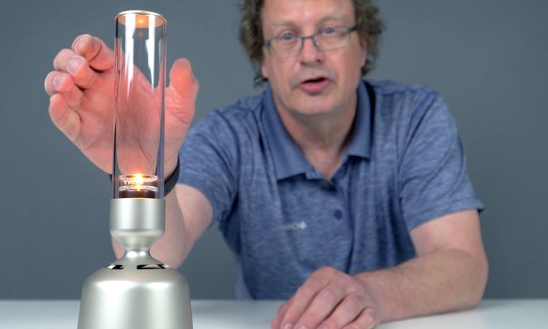 Deze speaker maakt van iedereen een romanticus