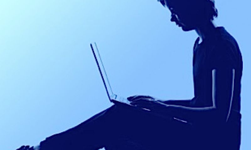 Ouders op Facebook bevriend met eigen kind