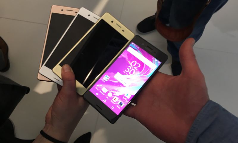 Sony lanceert smartphone-lijn Xperia X