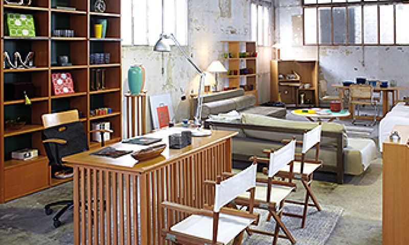 Meubelmerk koopt en verkoopt eigen vintage design