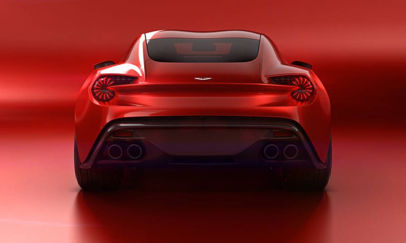 Drie prachtige tijdloze auto's op Villa d'Este