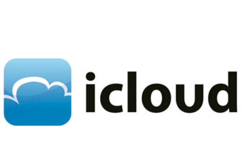 MobileMe is out. iCloud is in. 