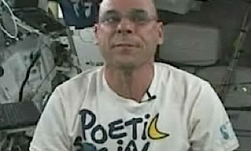 Ruimtetoerist presenteerde artiestenshow vanuit de ruimte