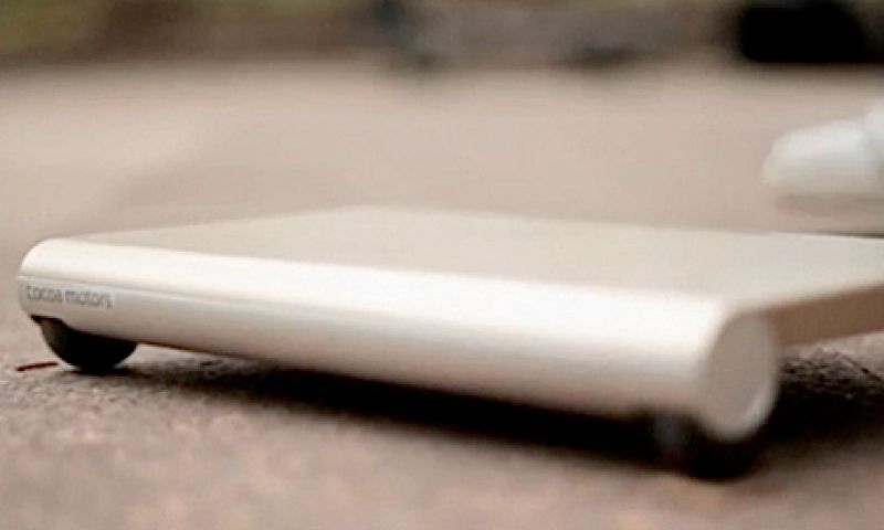 Laptop op wieltjes? Nee, dit is 's werelds kleinste elektrische voertuig