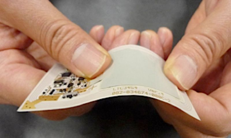 Dunne batterij maakt toepassing in pinpas mogelijk