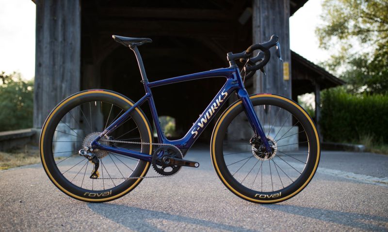 elektrische racefiets e-bike specialized tour de france wielrennen