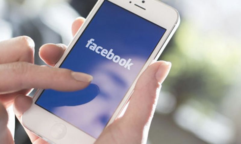 Geld overmaken via Facebook met Knab Social