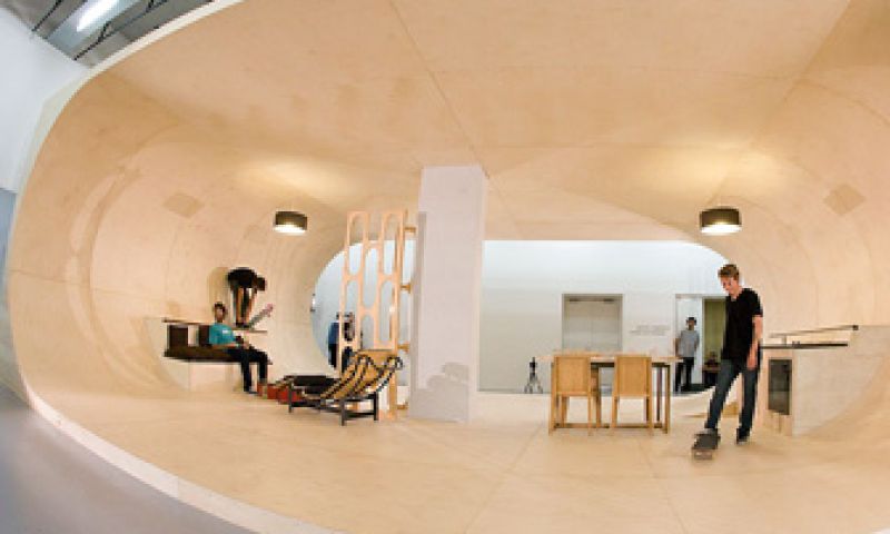 Grinden over het aanrecht