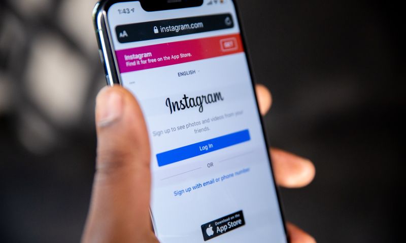 instagram stickers link stories test
