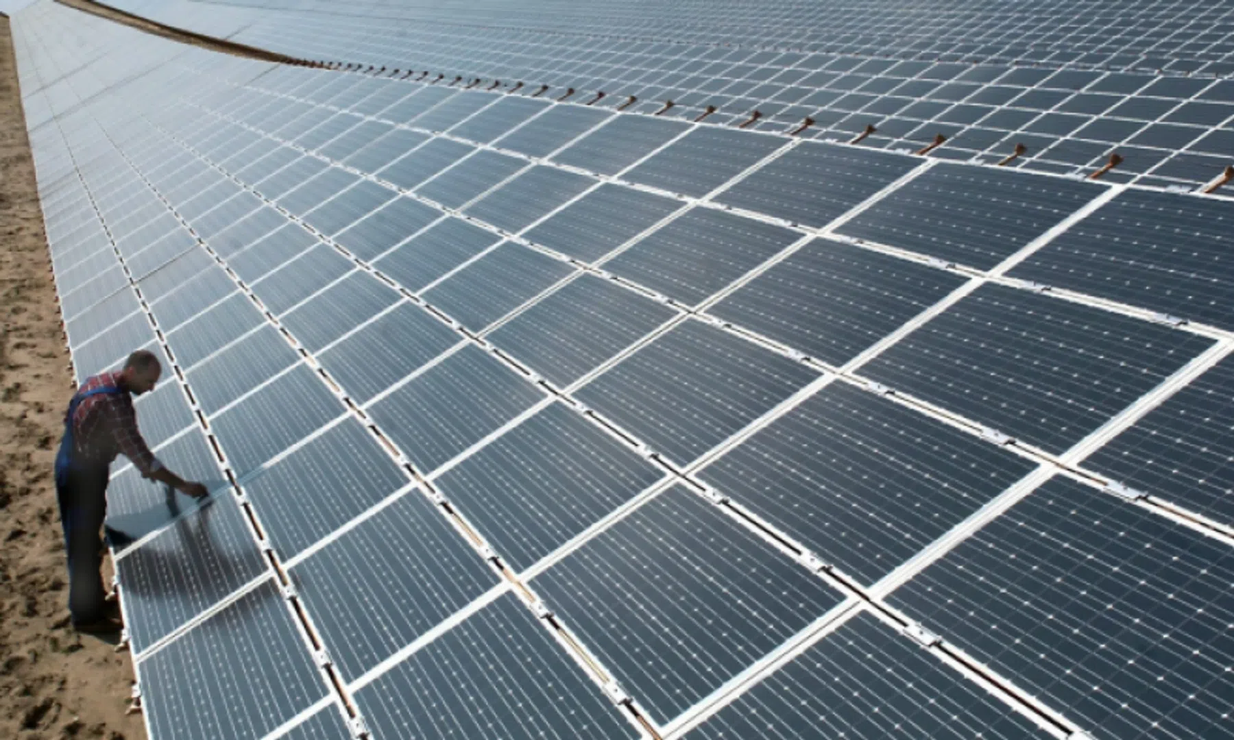 Grootste zonne-energiepark van Nederland komt in Delfzijl