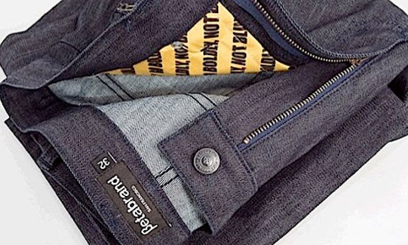 Jeans tegen digitaal zakkenrollen? Niet de juiste oplossing