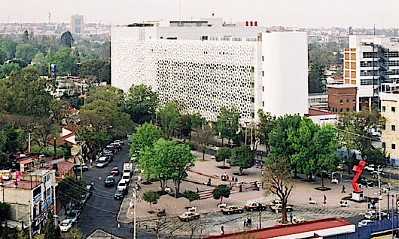 Gevel die de lucht zuivert