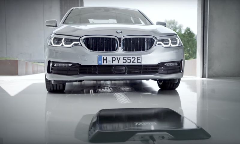 BMW lanceert draadloze oplaadplaat voor auto's
