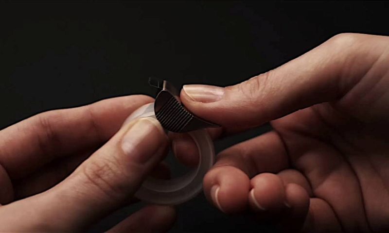 Minimalistisch redesign voor plakbandhouder