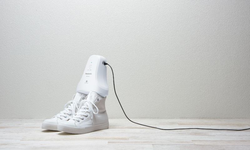 schoenen deodorizer panasonic vieze geurtjes stinkvoeten