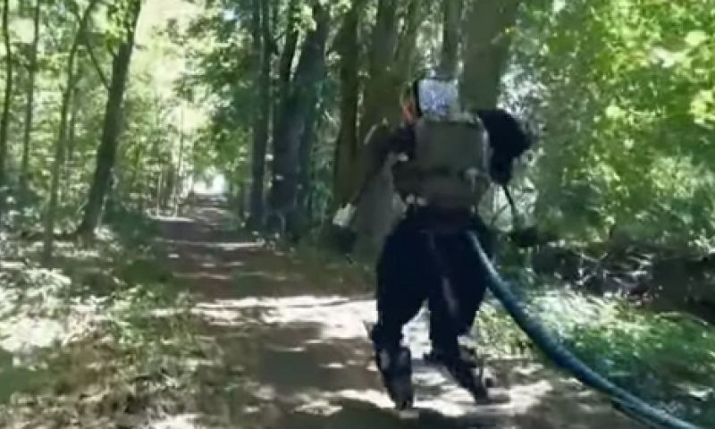 Google laat zijn humanoid voor het eerst los in het bos