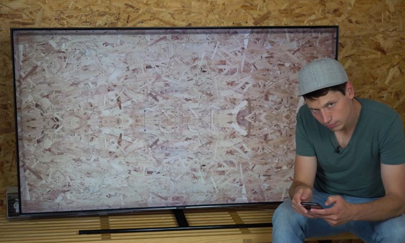 Ambient Mode Samsung Qled TV test review muur achtergrond