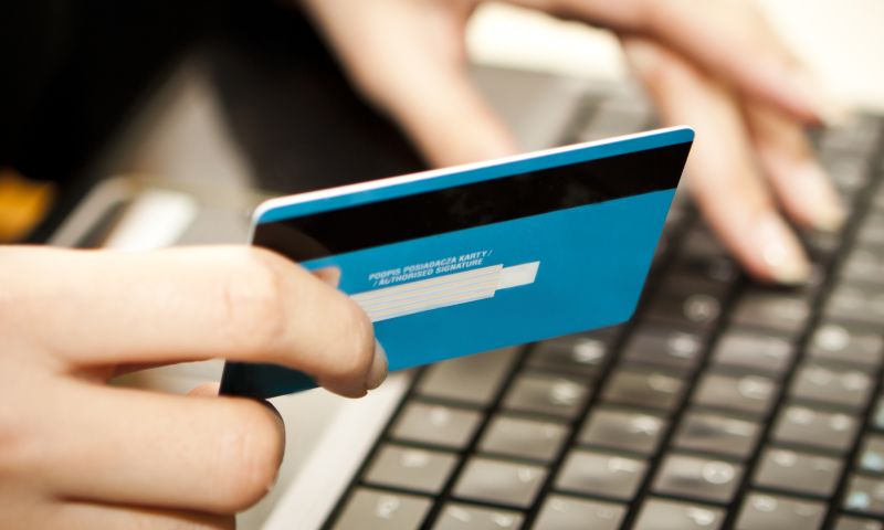 Webwinkels grijpen in na run op zeep en handgel