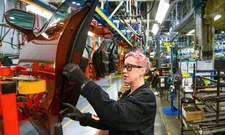 Thumbnail for article: Autofabrieken GM langer dicht door tekort aan chips