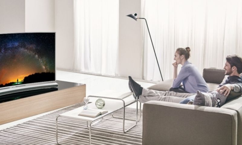 Ultra hd-tv's in prijs gehalveerd en steeds meer verkocht