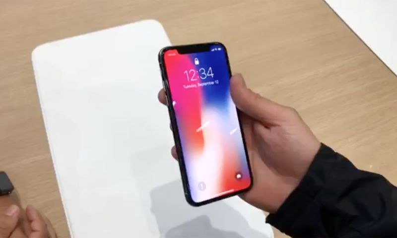 Terugkijken: eerste hands-on met de nieuwe iPhone X