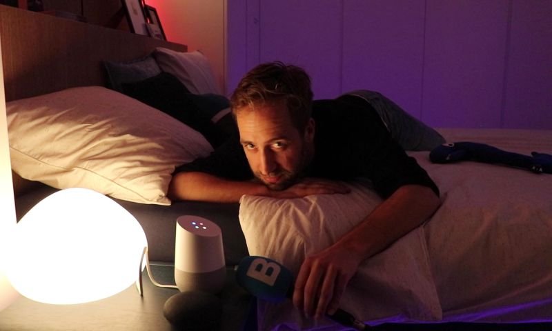 Google Assistant wordt stiller bij het uitdoen van de lampen
