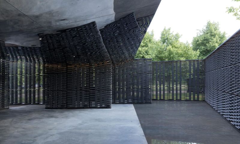 Toparchitectuur in het park serpentine pavilion