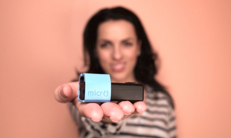 Deze kleine reisadapter is een grote hit op Kickstarter