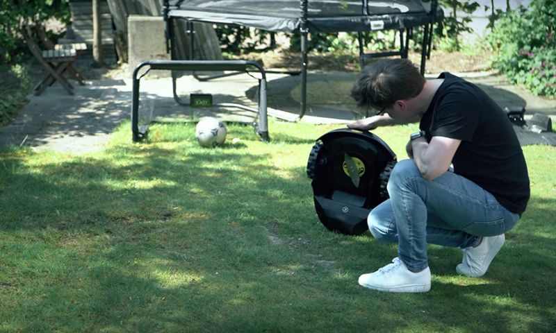 Smart home: robotstofzuiger en robotmaaier