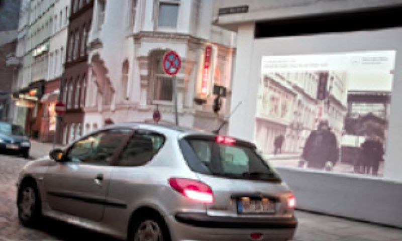 Mercedes laat je door muren heen kijken