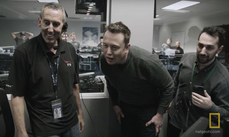 Video: Zo beleefde Elon Musk de eerste raketlanding van SpaceX