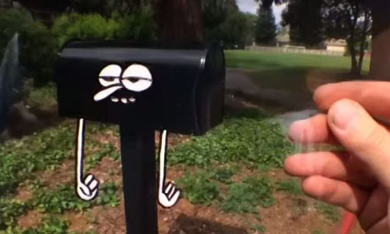 Video: Aug(De)Mented Reality