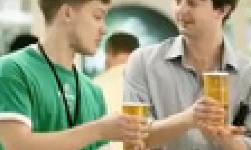 Look-alike Apple Store