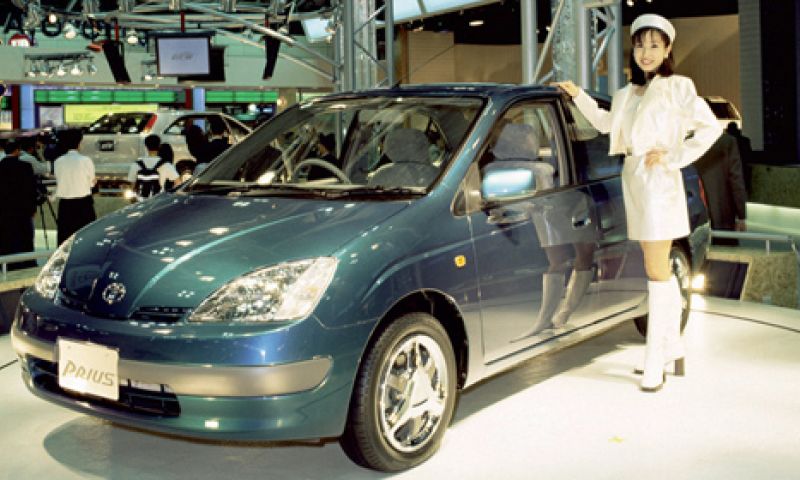 Prius #fail: geen online software-update = 2 miljoen auto's terug