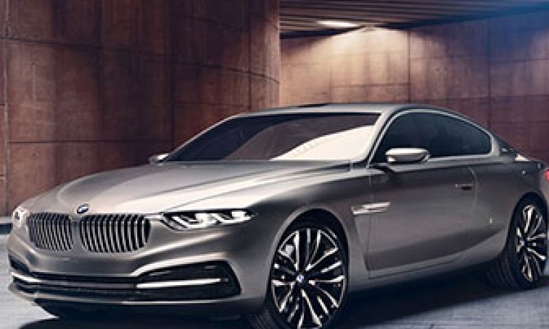 Het regent conceptcars