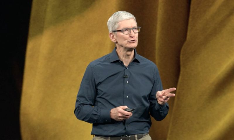 Apple-CEO strijdt tegen iPhone-tekorten door coronavirus