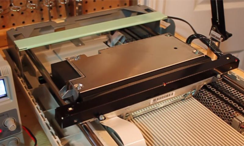 Video: oude apparaten spelen strakke remix van The Doors