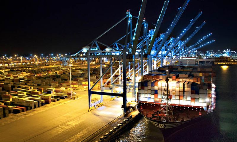 Rotterdamse haven lost hackschade op met nieuwe apparatuur